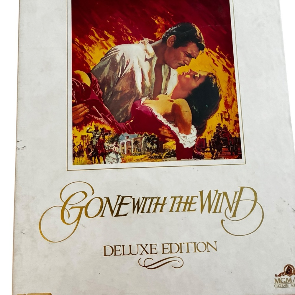 Gone With The Wind Deluxe Edition - White & Gold Collector Box